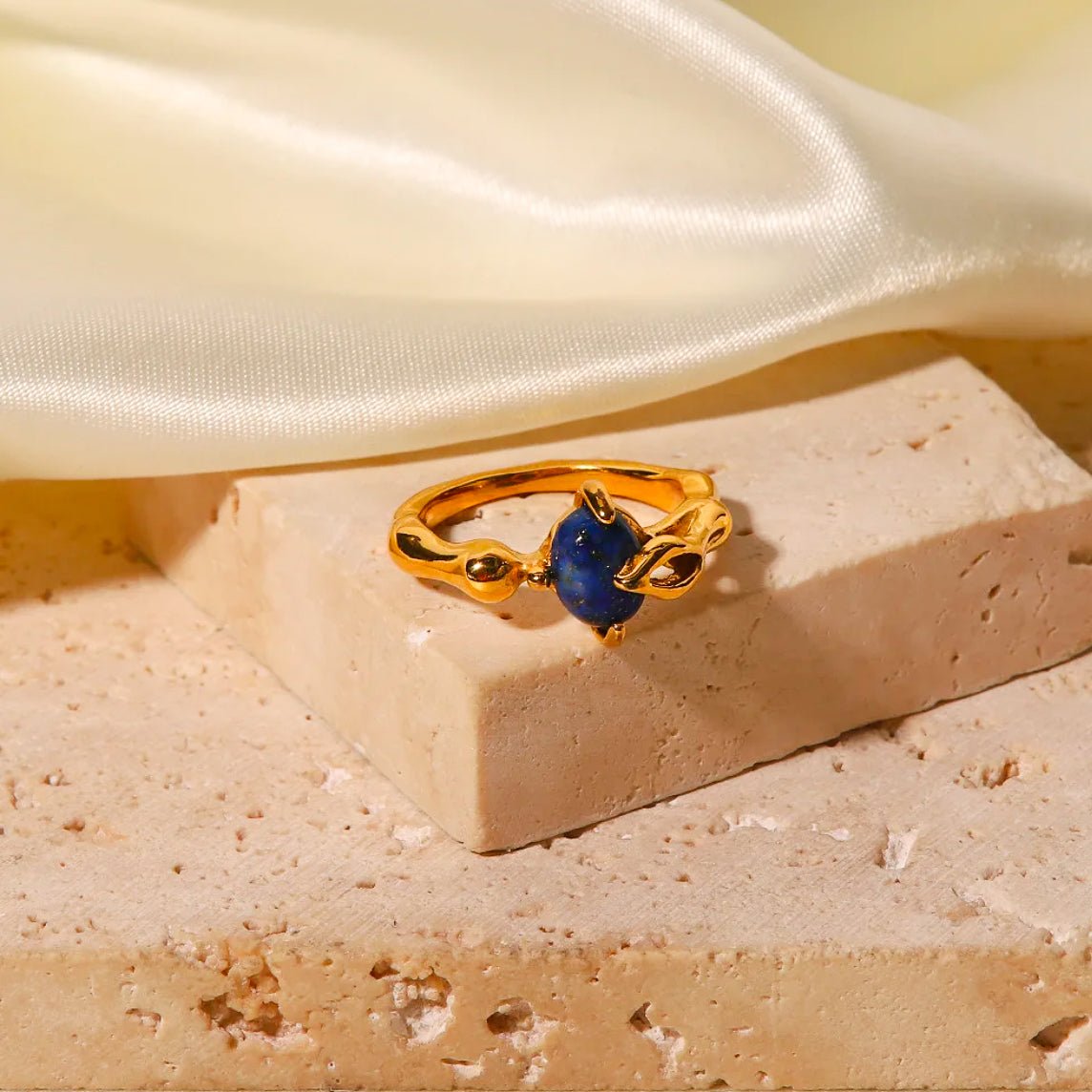 ÁINE - Golden Earth Jewellery